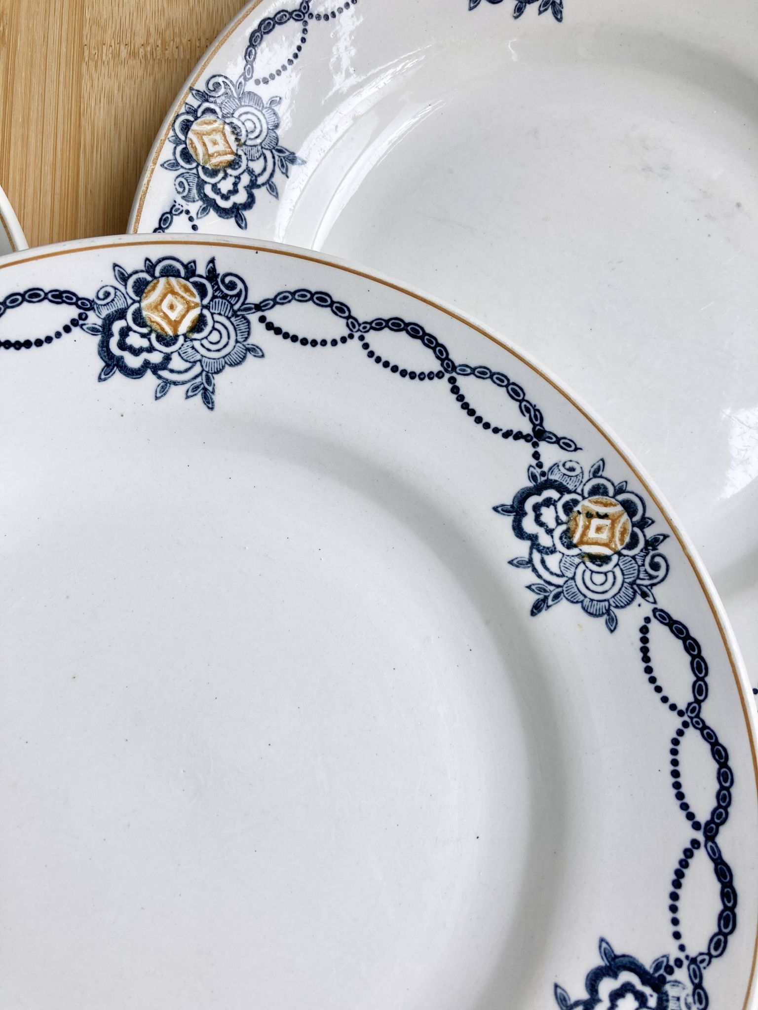 4 assiettes plates Terre de fer - Saint-Amand