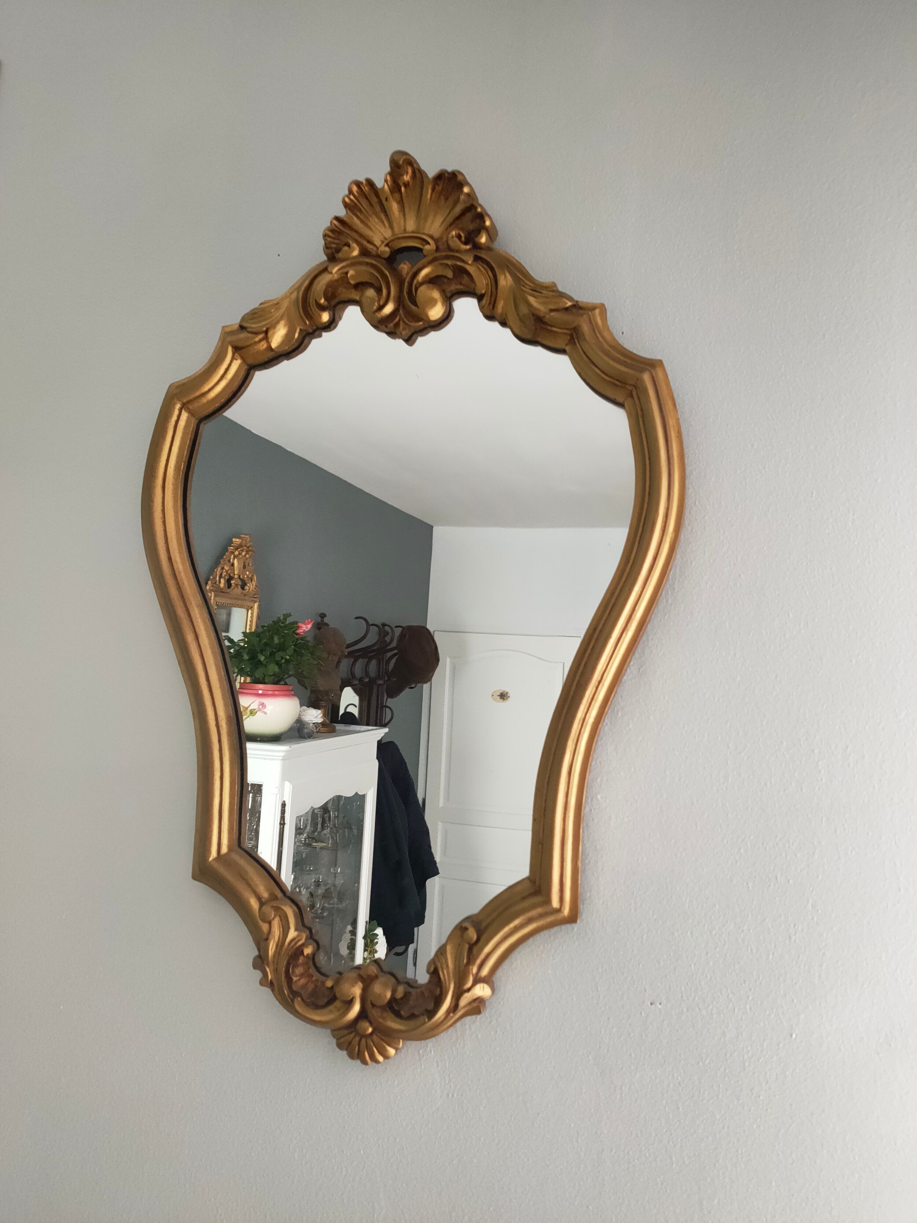 Gilded style mirror, 61x39 cm