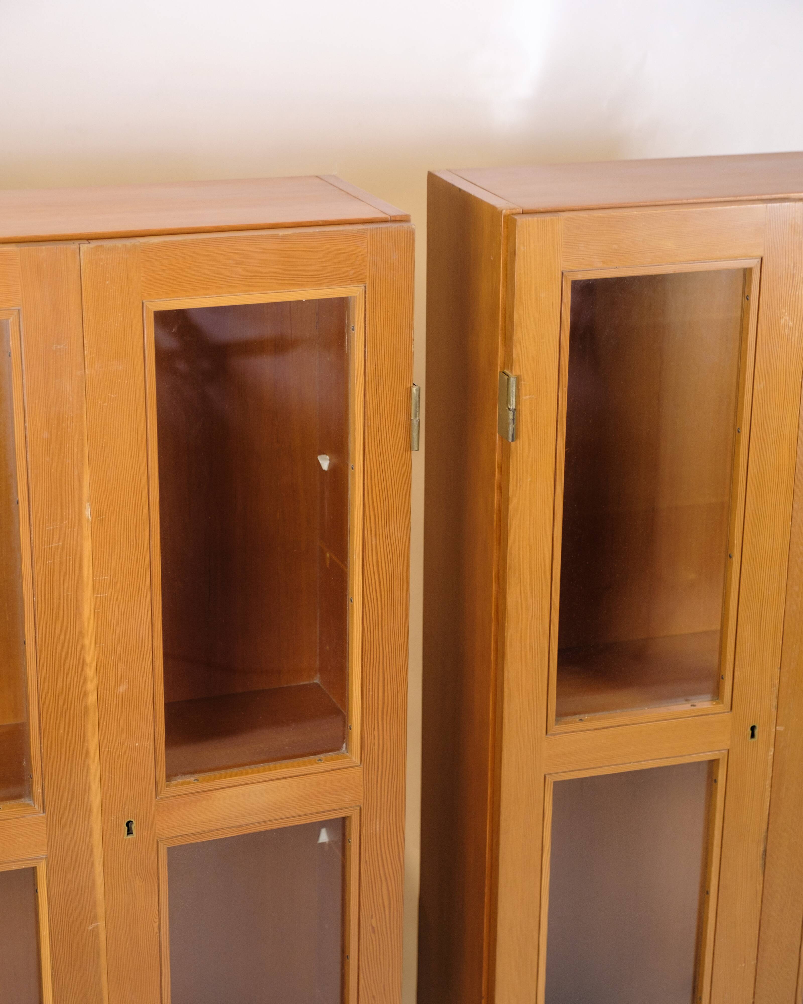 Set of two display cabinets - Oregon pine - Danish design - 1960s