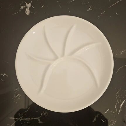 Set of 10 Pillivuyt white porcelain fondue plates