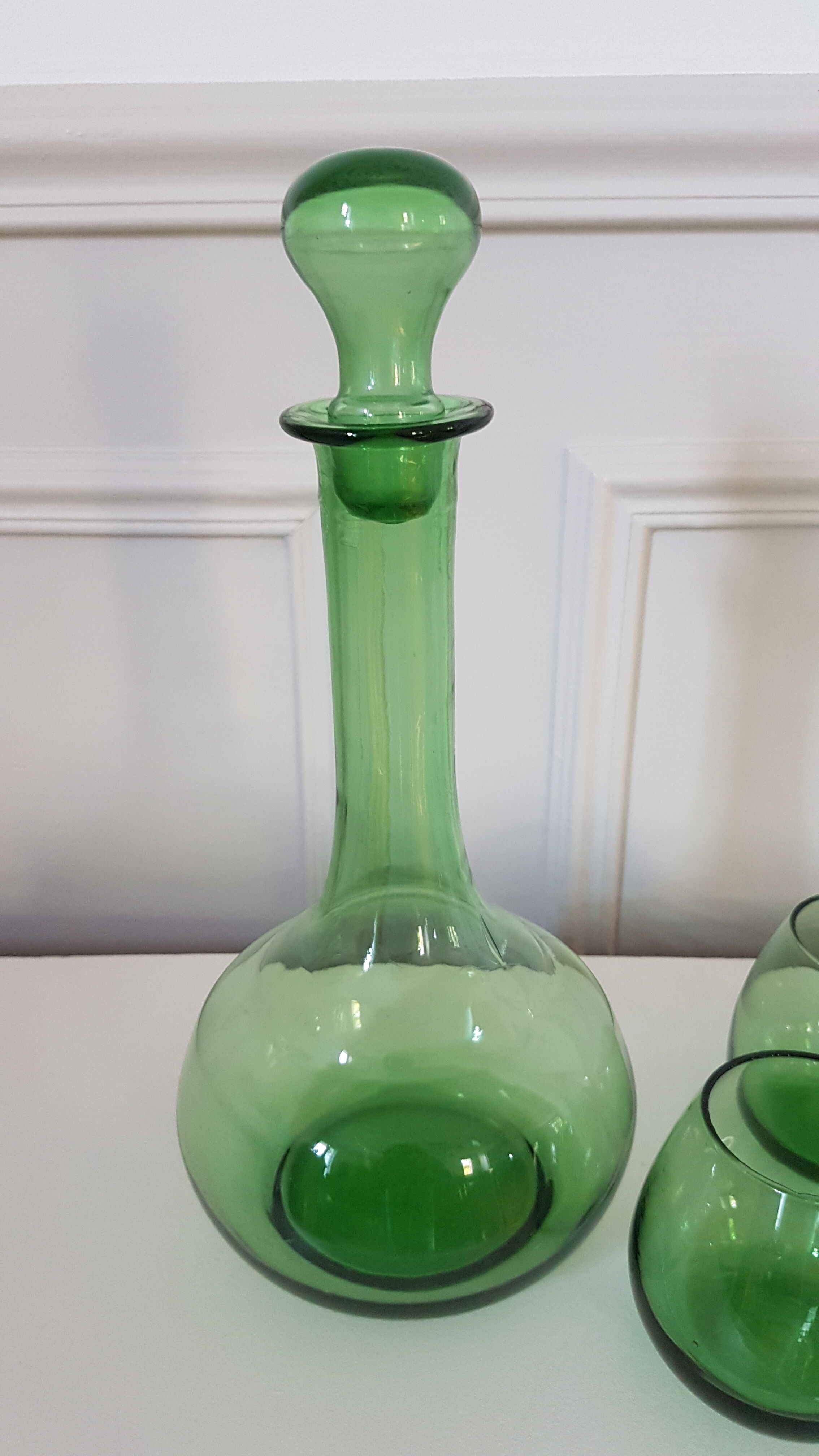 Carafe and its three glasses