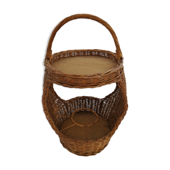 Wicker bar basket