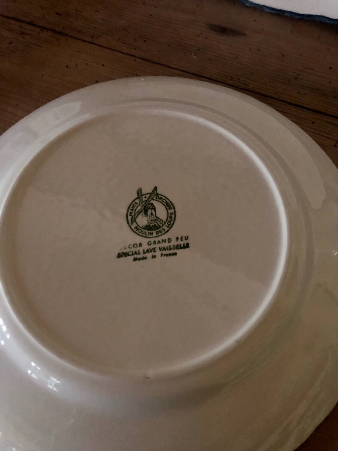 Fish service at Moulin Des Loups