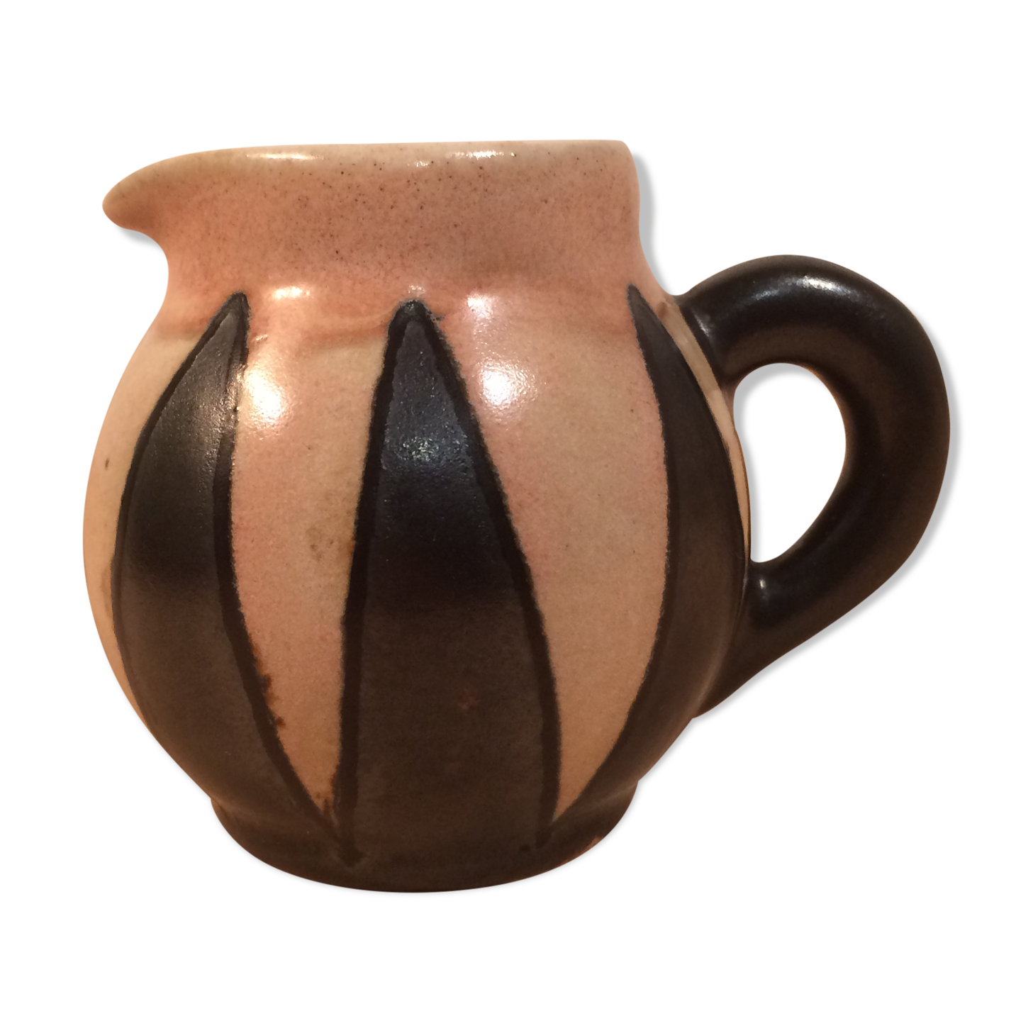 Miniature pitcher signed Odetta in Quimper, art deco ceramics