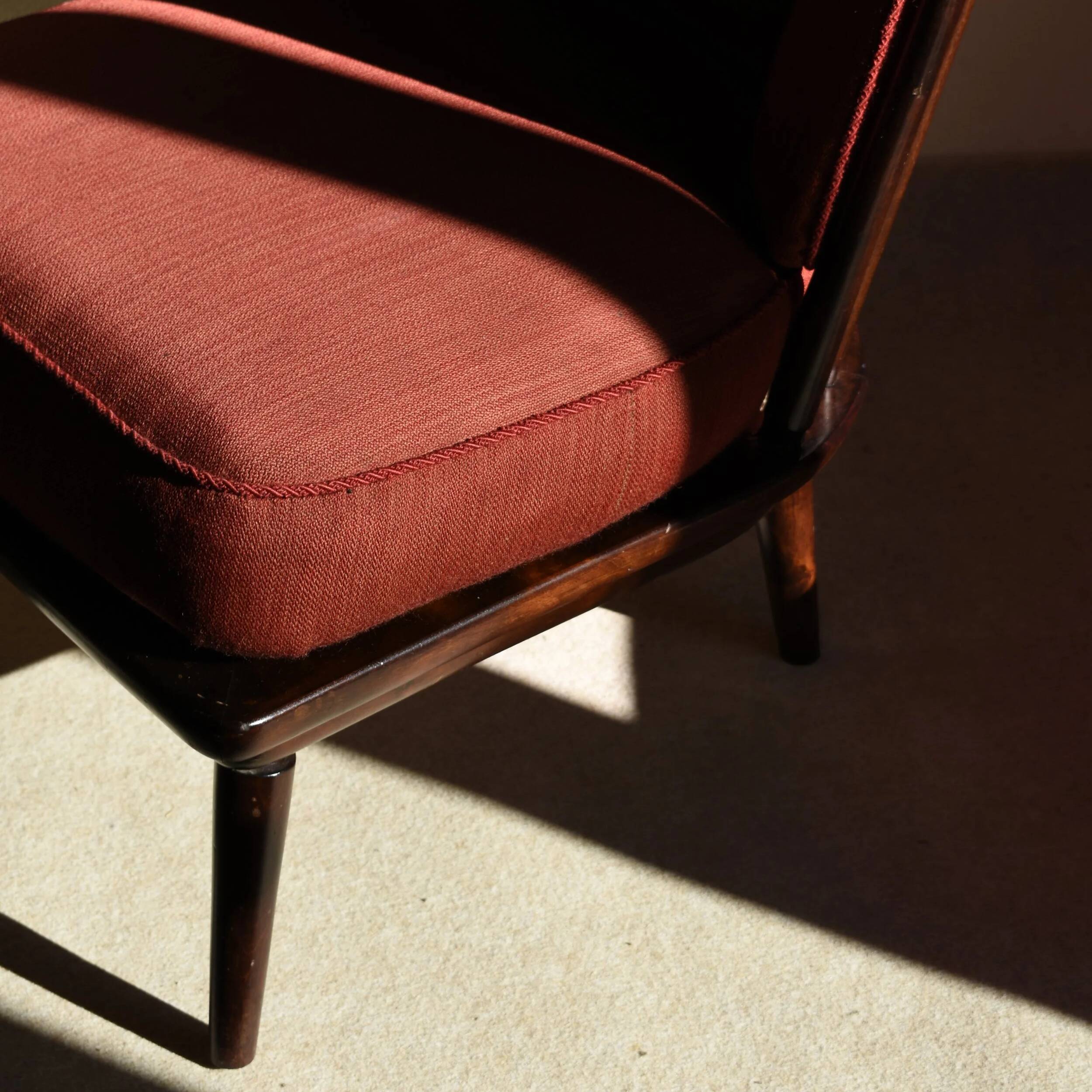 Lounge chair model "Konestol" by Runar Børresen