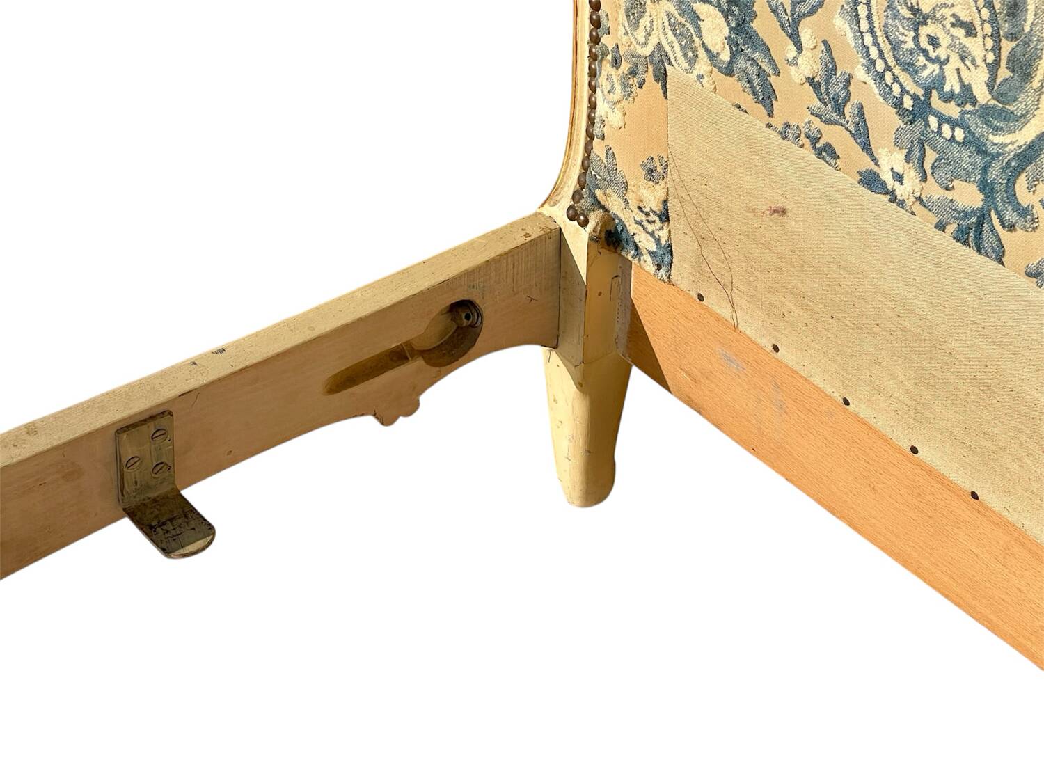 Louis XV style basket bed