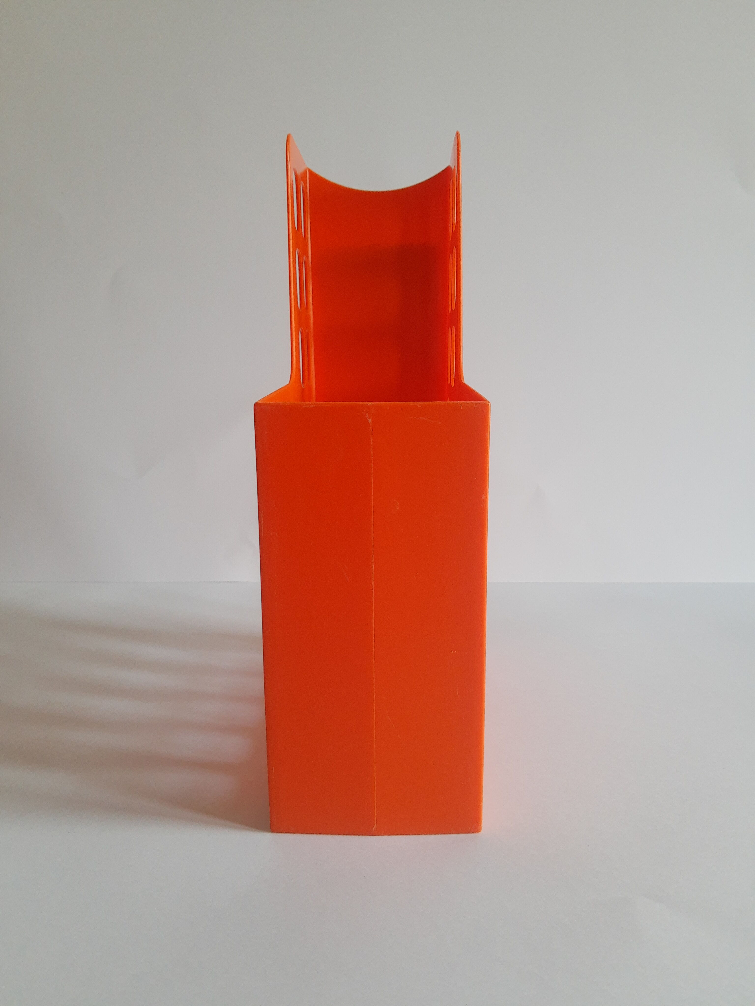 Briefcase magazine holder plastic orange boxer vintage
