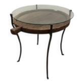 table ronde décorative en fer forgé, plateau de verre et de bois.