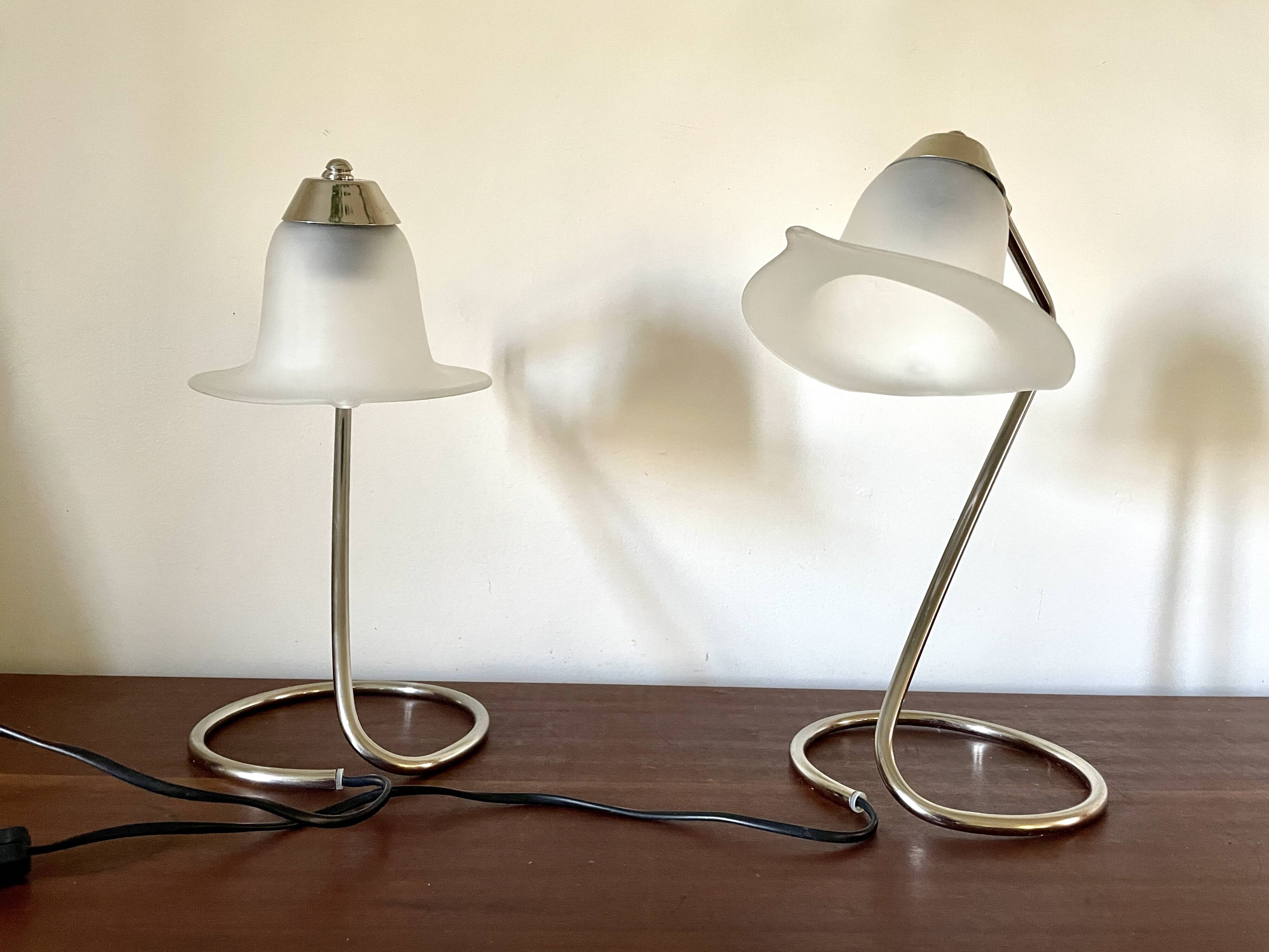 Paire de lampes atypiques SCE