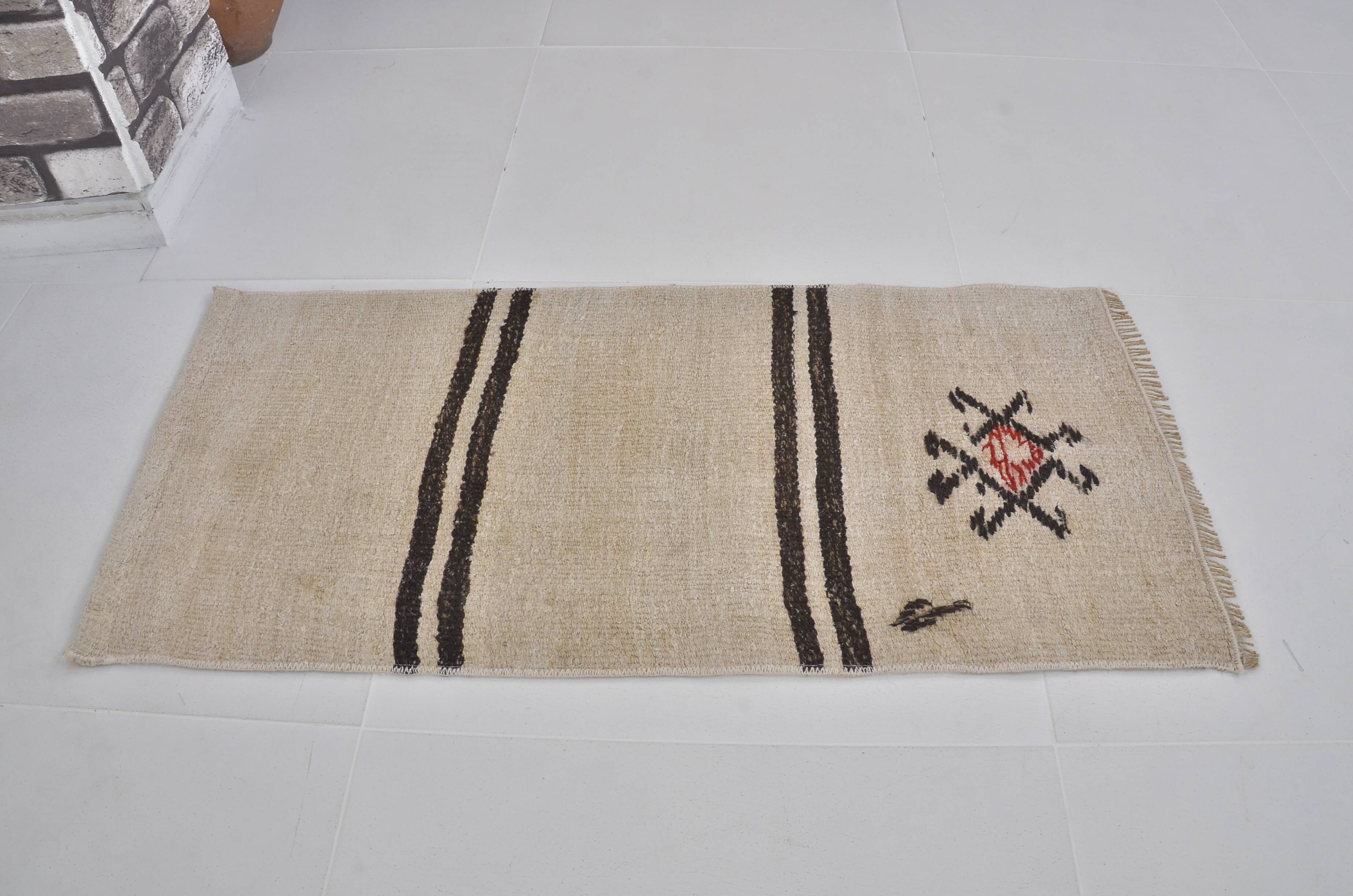 Tapis kilim Hmep vintage
