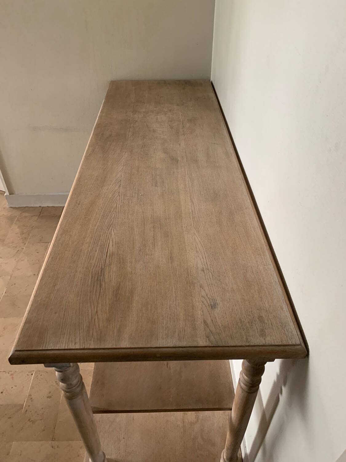 Interiors draper table