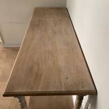 Interiors draper table