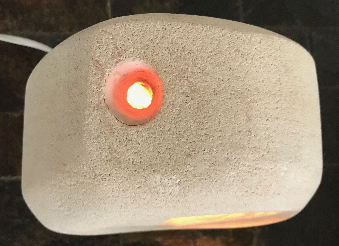 Carved stone lamp signed Arsène Galisson - 1980s