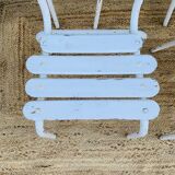 Ensemble de 5 chaises blanches en bois