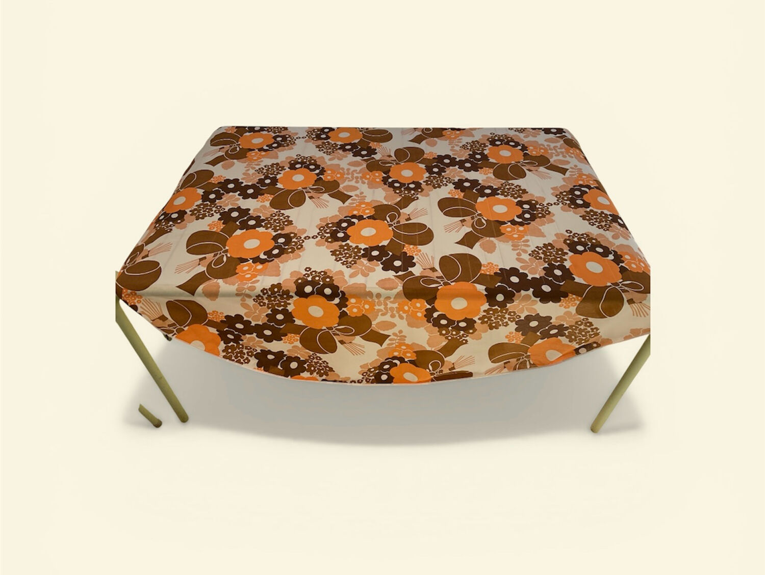 Vintage 70s tablecloth