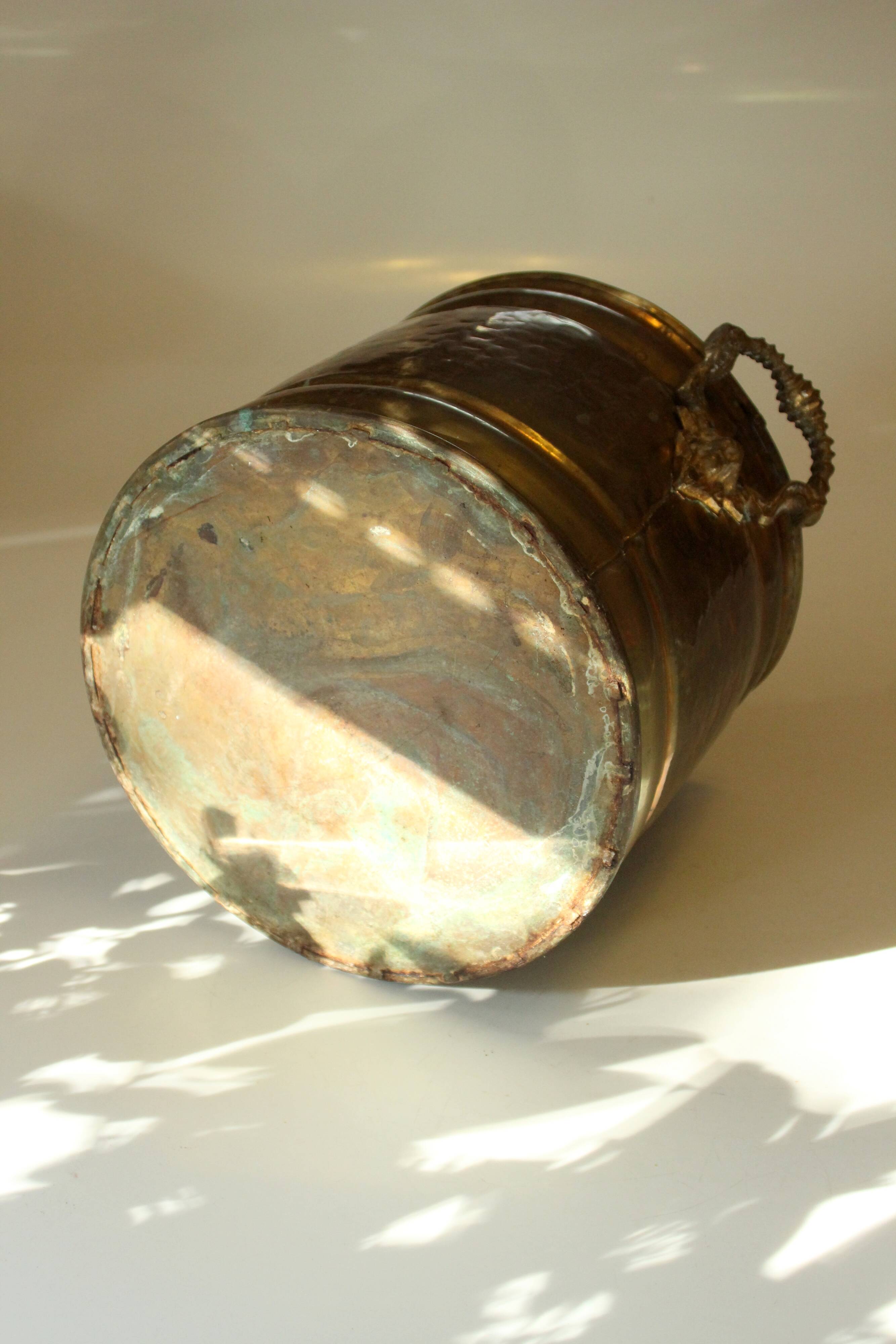 Large brass planter, Boho-style, Vintage
