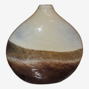 Vase plat en forme de larme