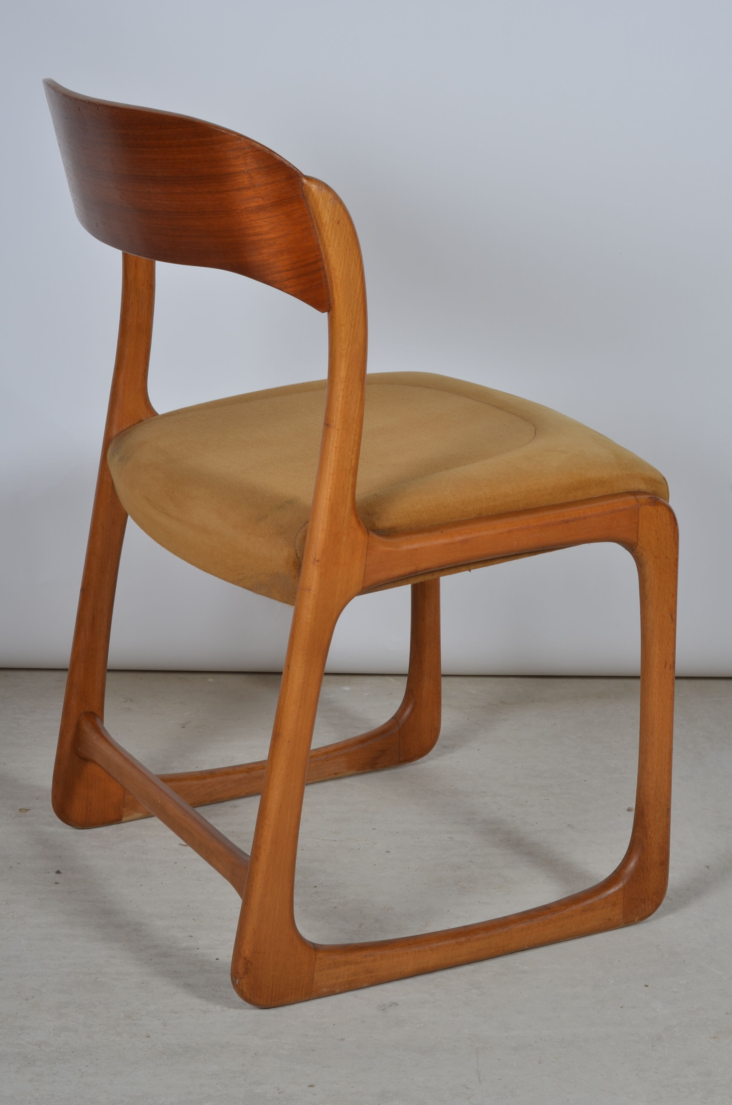 Chair drag Baumann