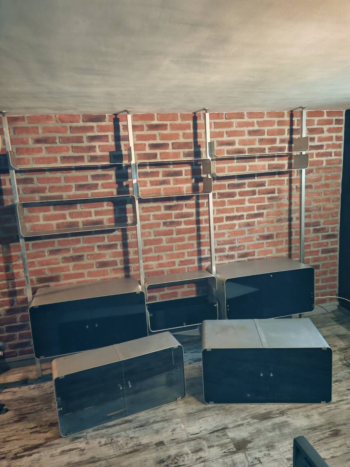 Roche Bobois library