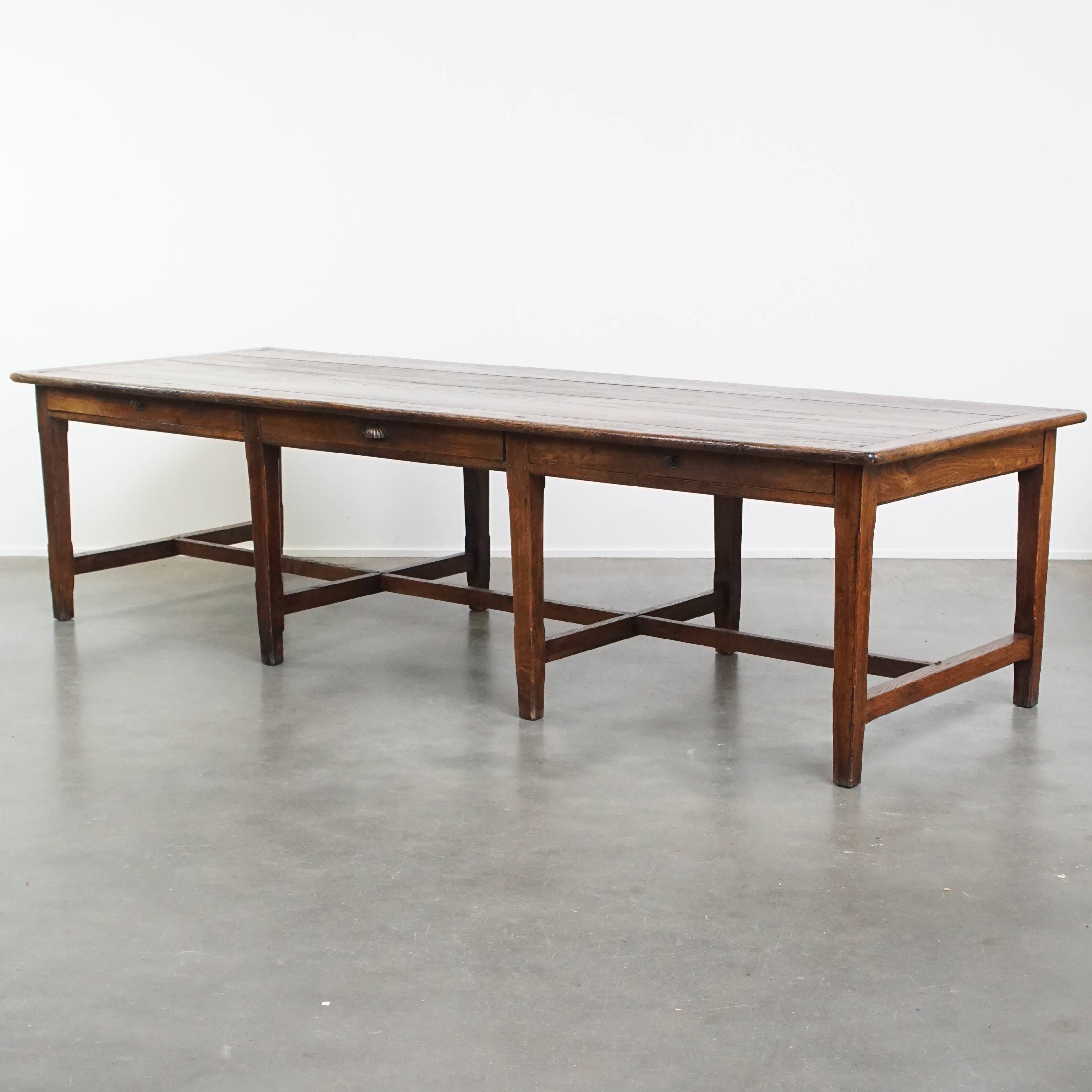 Grande table à manger ancienne en chêne anglais du début du XIXe siècle
