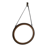 Round mirror