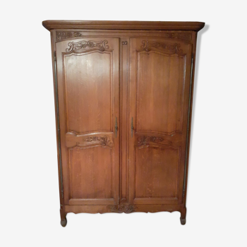 Ancienne armoire en bois