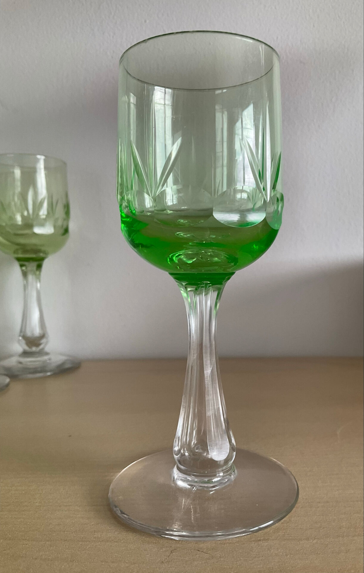 Set of 10 uraline glasses from the 1970s.