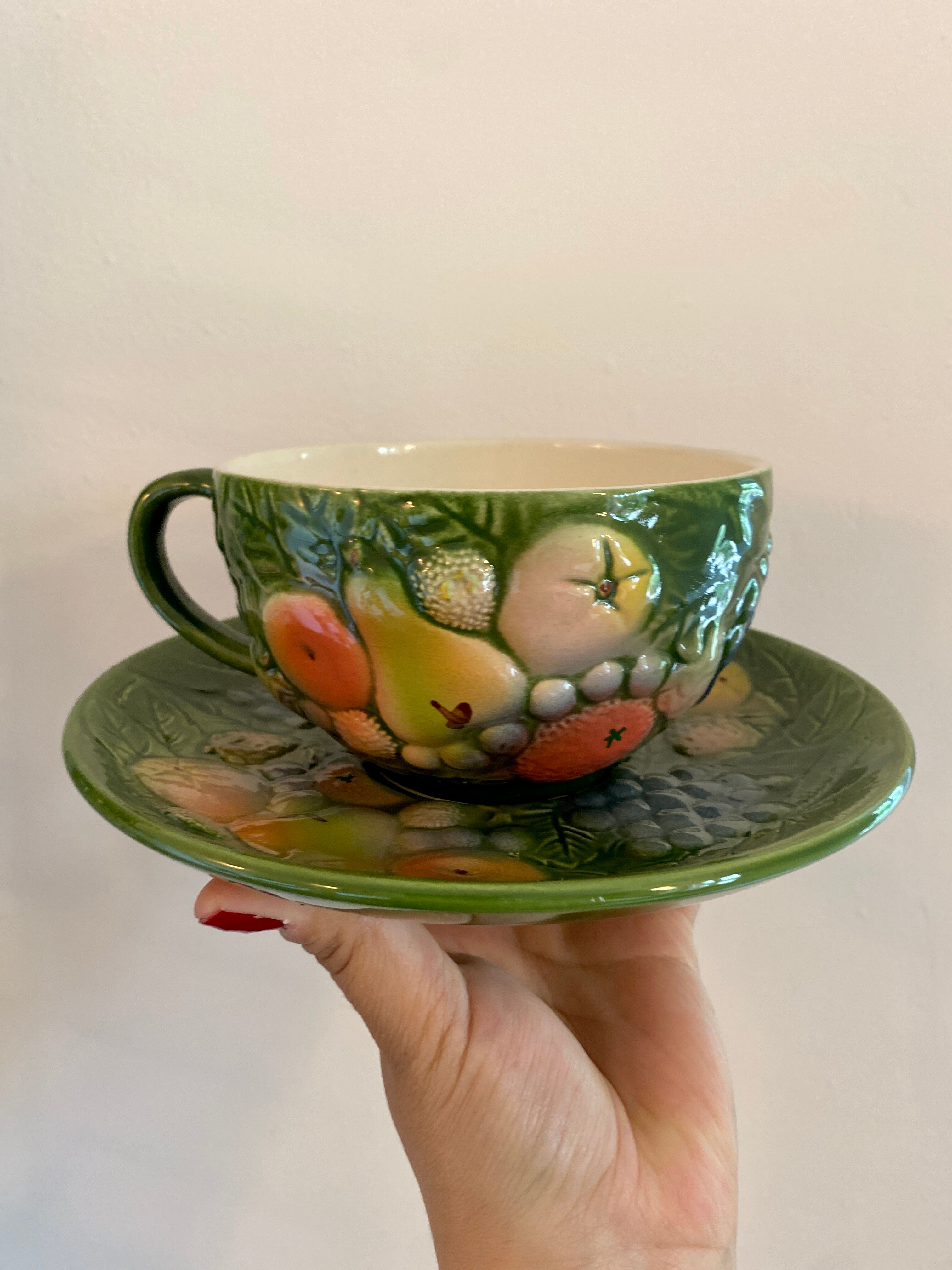 Vintage slurry tea cup