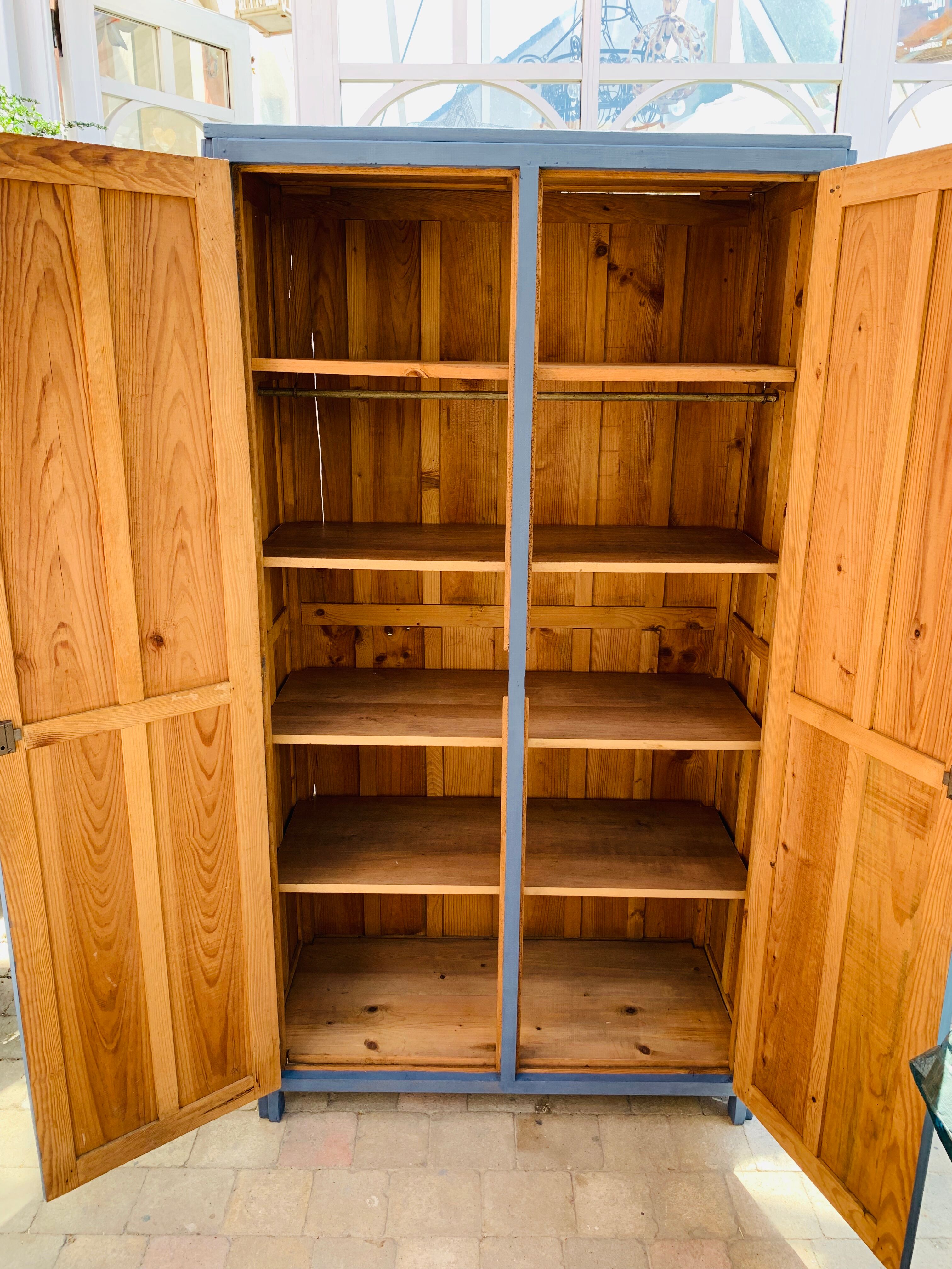 Parisian wardrobe and his bedside