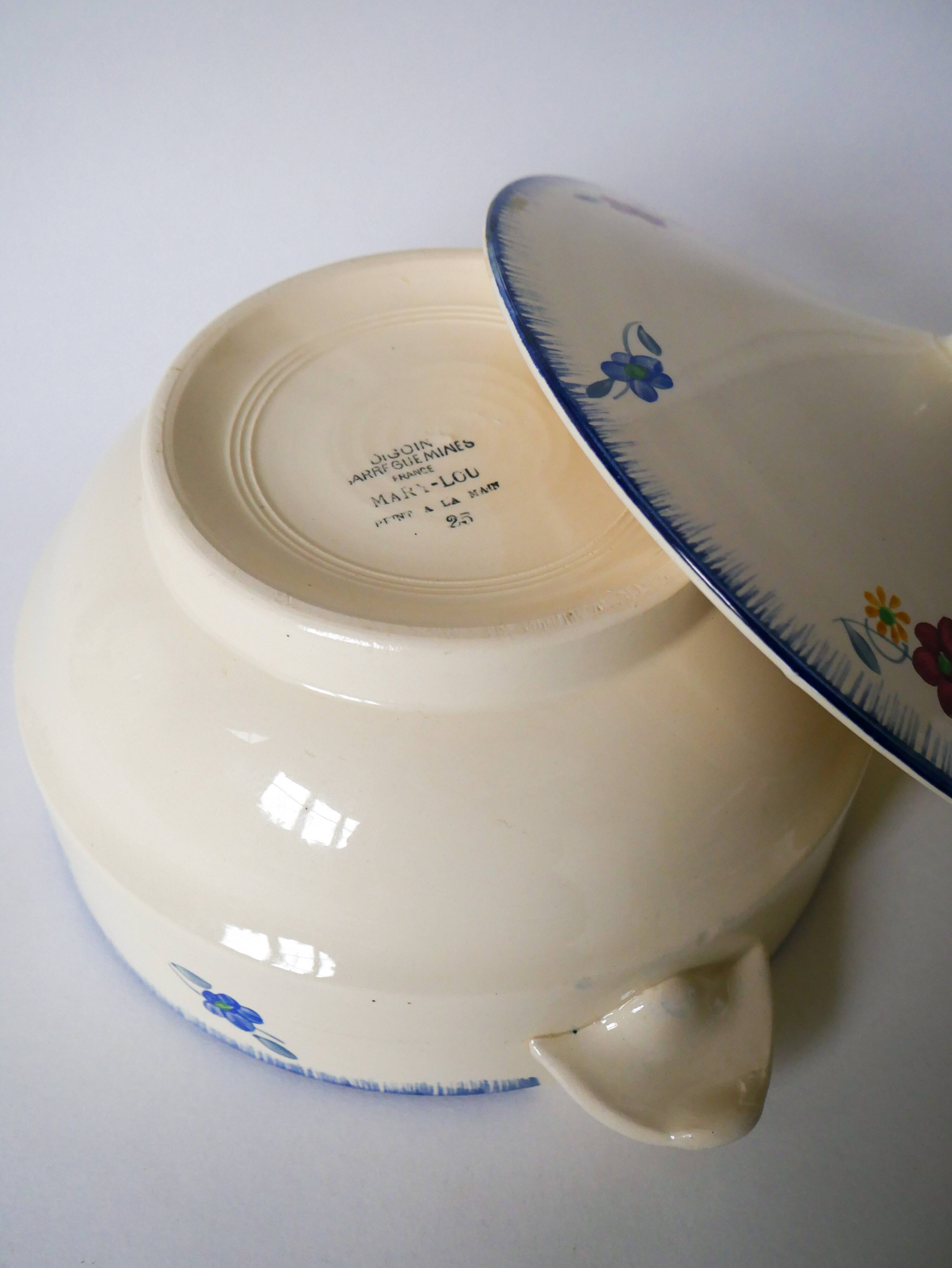 Digoin Sarreguemines tureen model “Mary-Lou” 1940