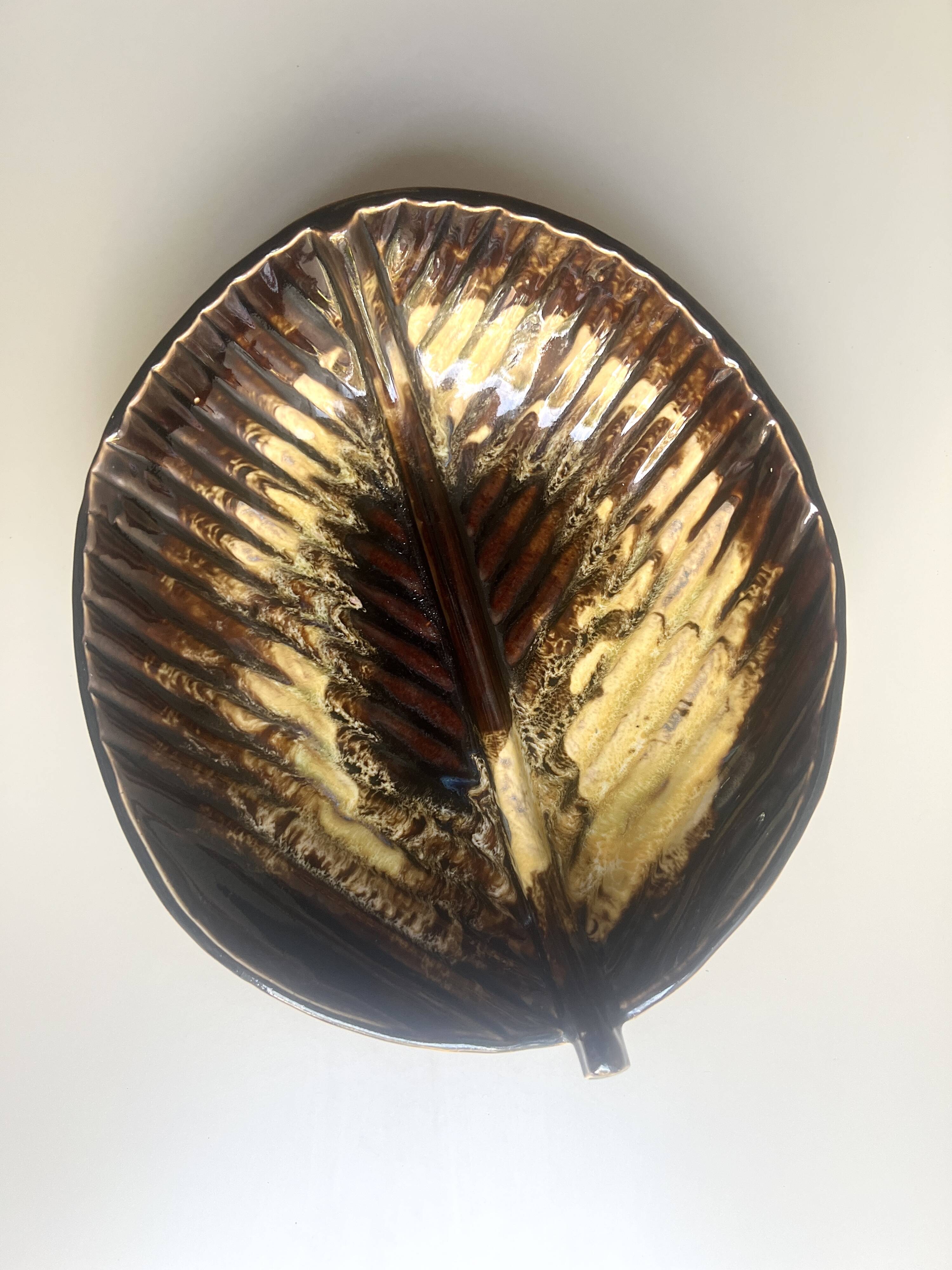 Stylised and signed glazed ceramic salad bowl, France circa 1970.