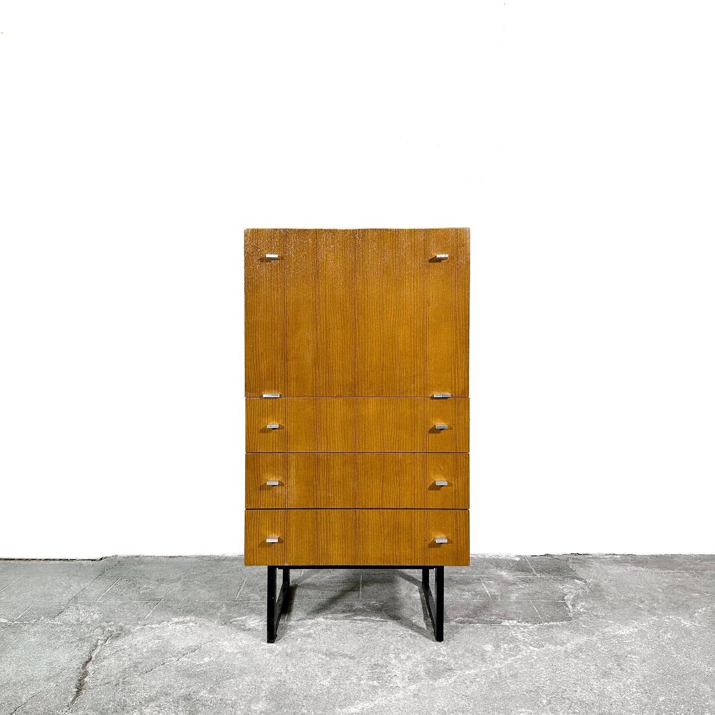 Secretary model "693" by Pierre Guariche, 1960
