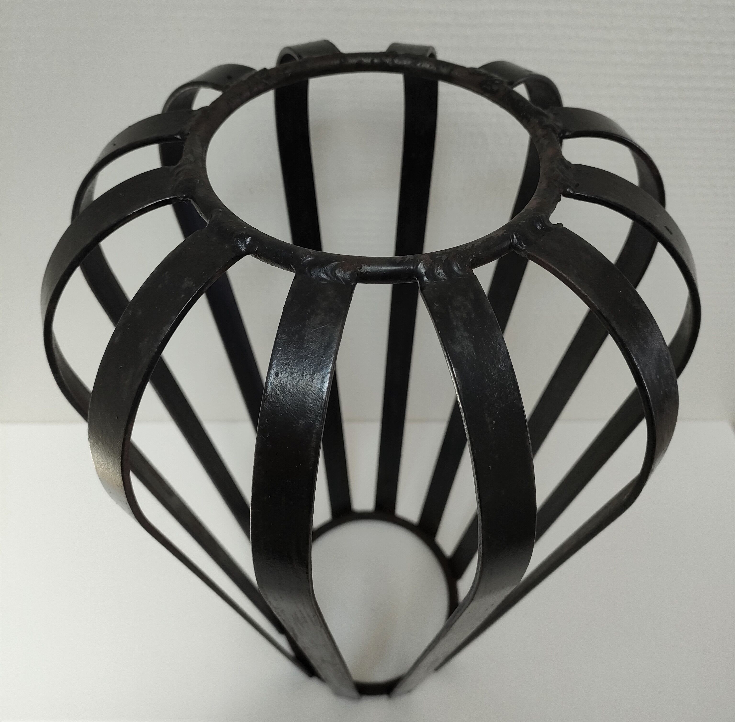 Porte-plante fer battu et fer forgé design années 60