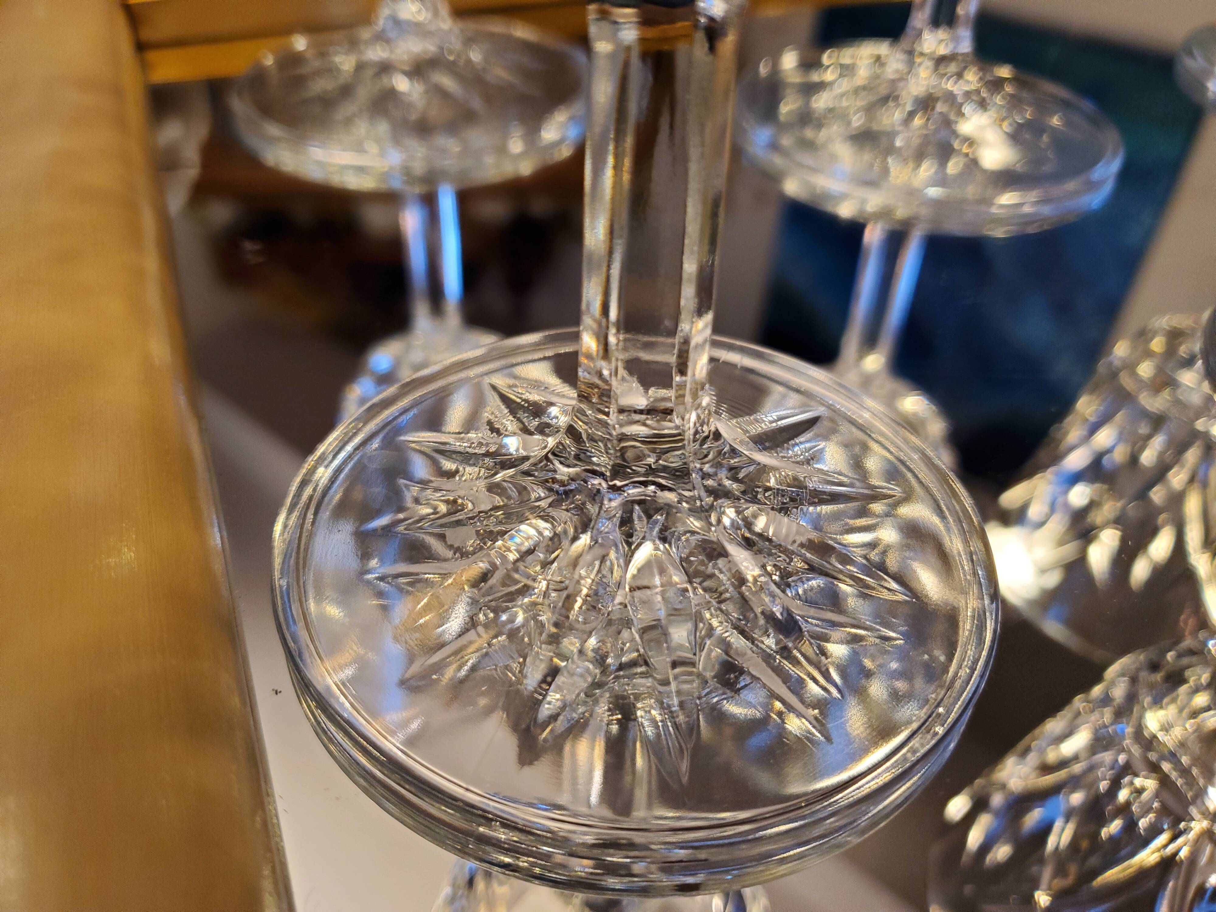 6 glasses on foot 70's