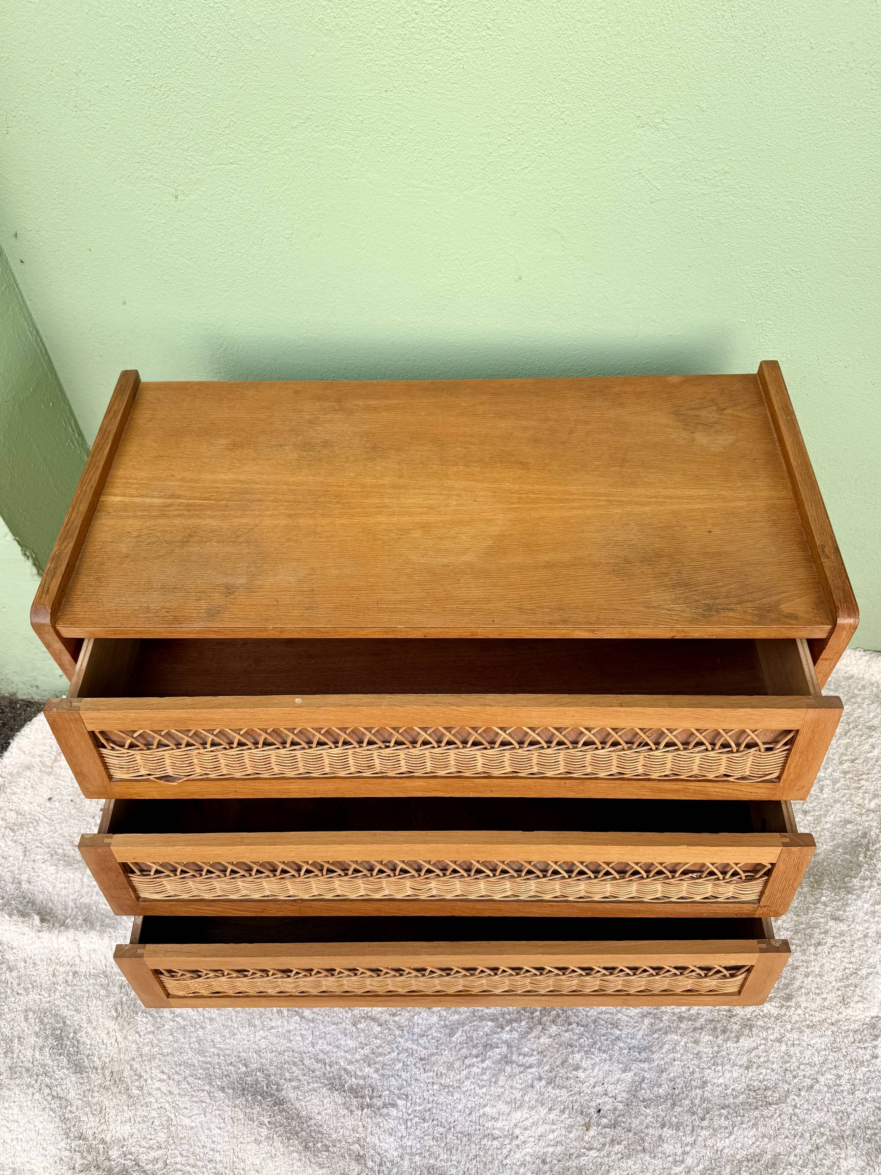 Rattan chest of drawers