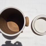 Confit pot in beige sandstone