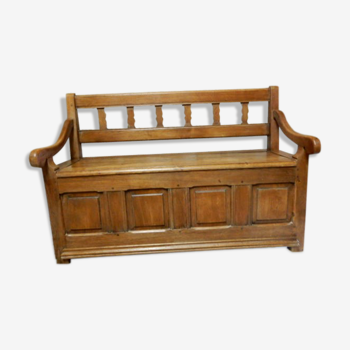 Rustic oak chest bench