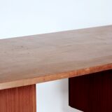Executive desk model Boomerang standard from De Coene