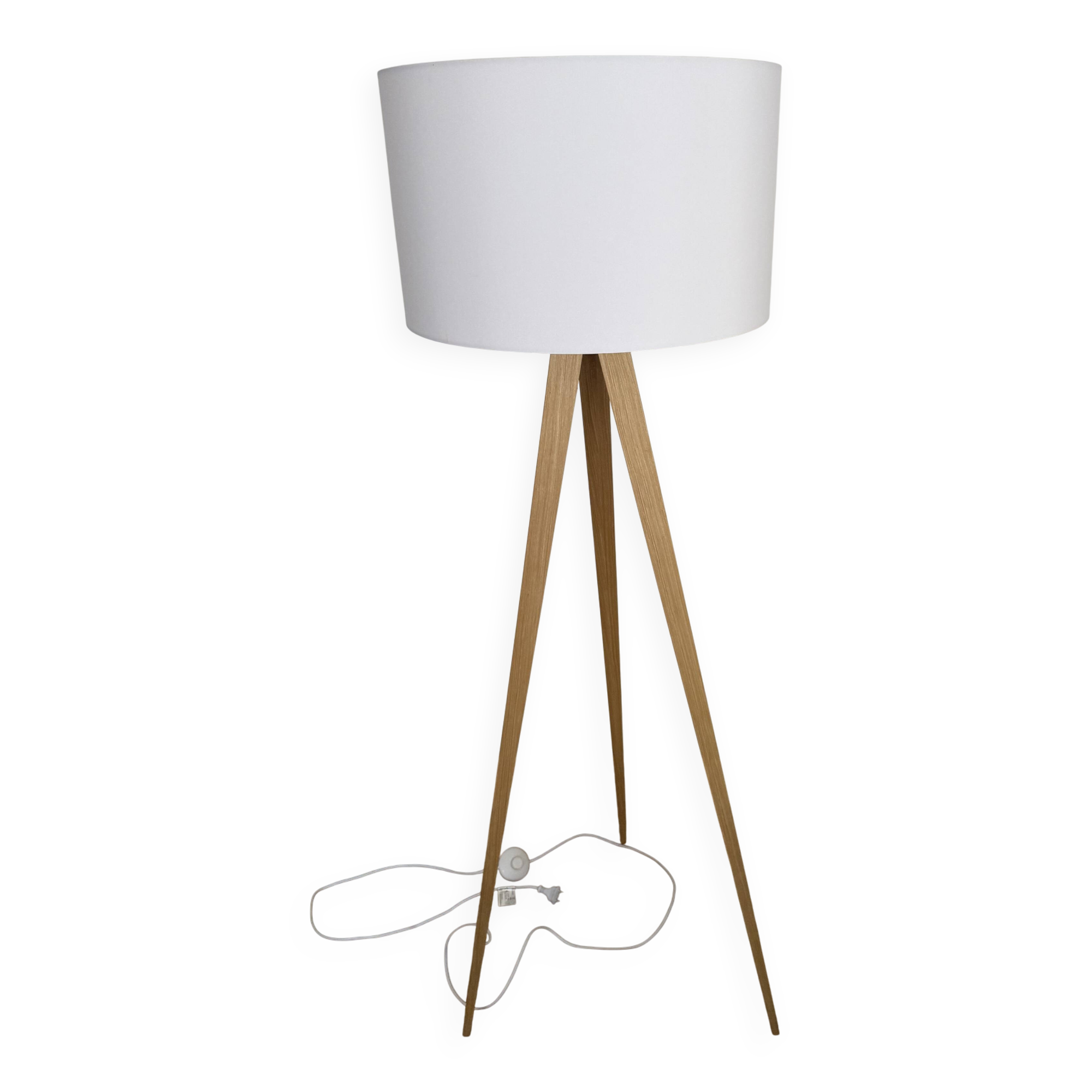Scandinavian floor lamp - linen and solid wood