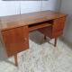 Bureau vintage des années 60 teck