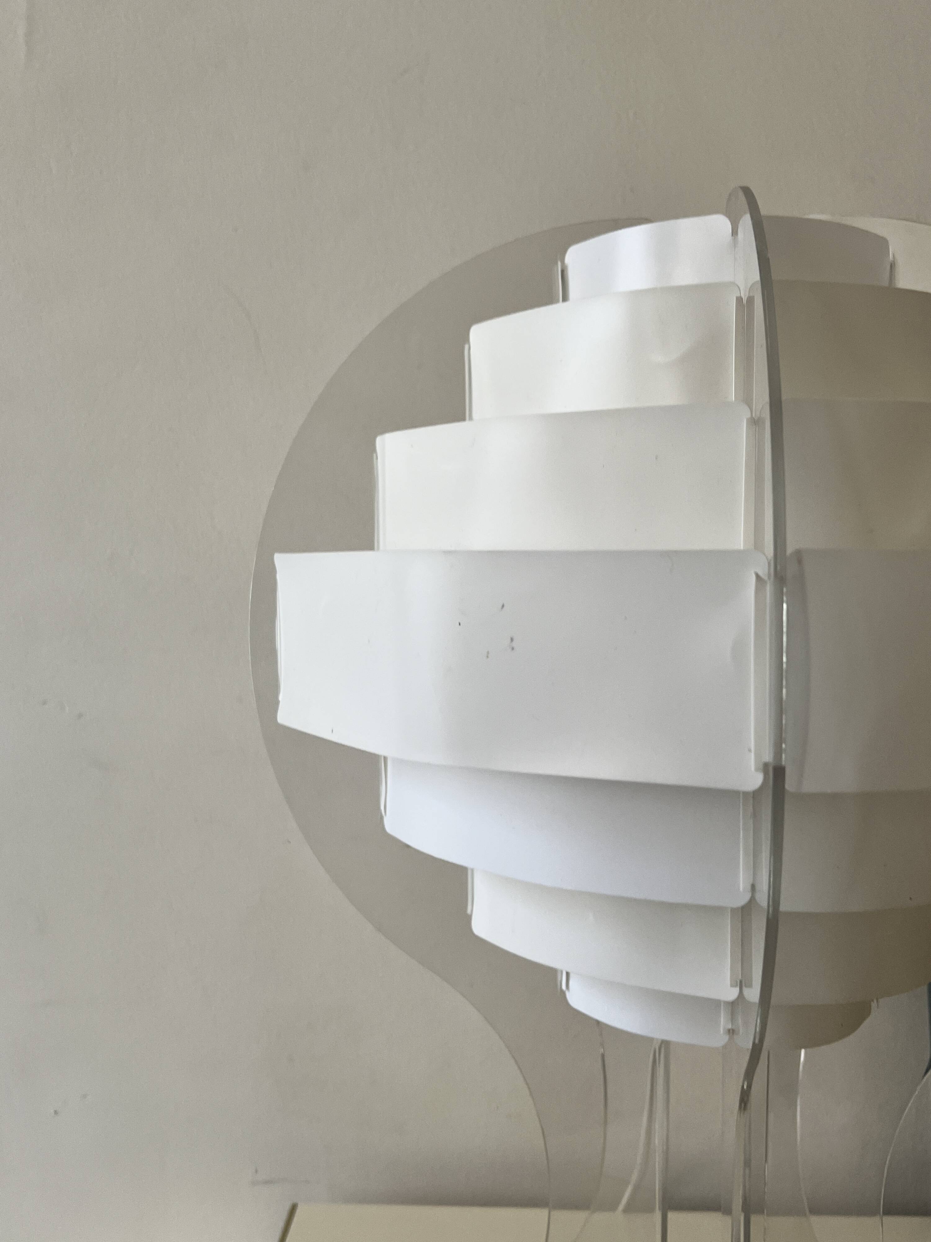 Lampe de table en plexiglas par L.BRYLLE & P.JACOBSEN, Danemark design 1960