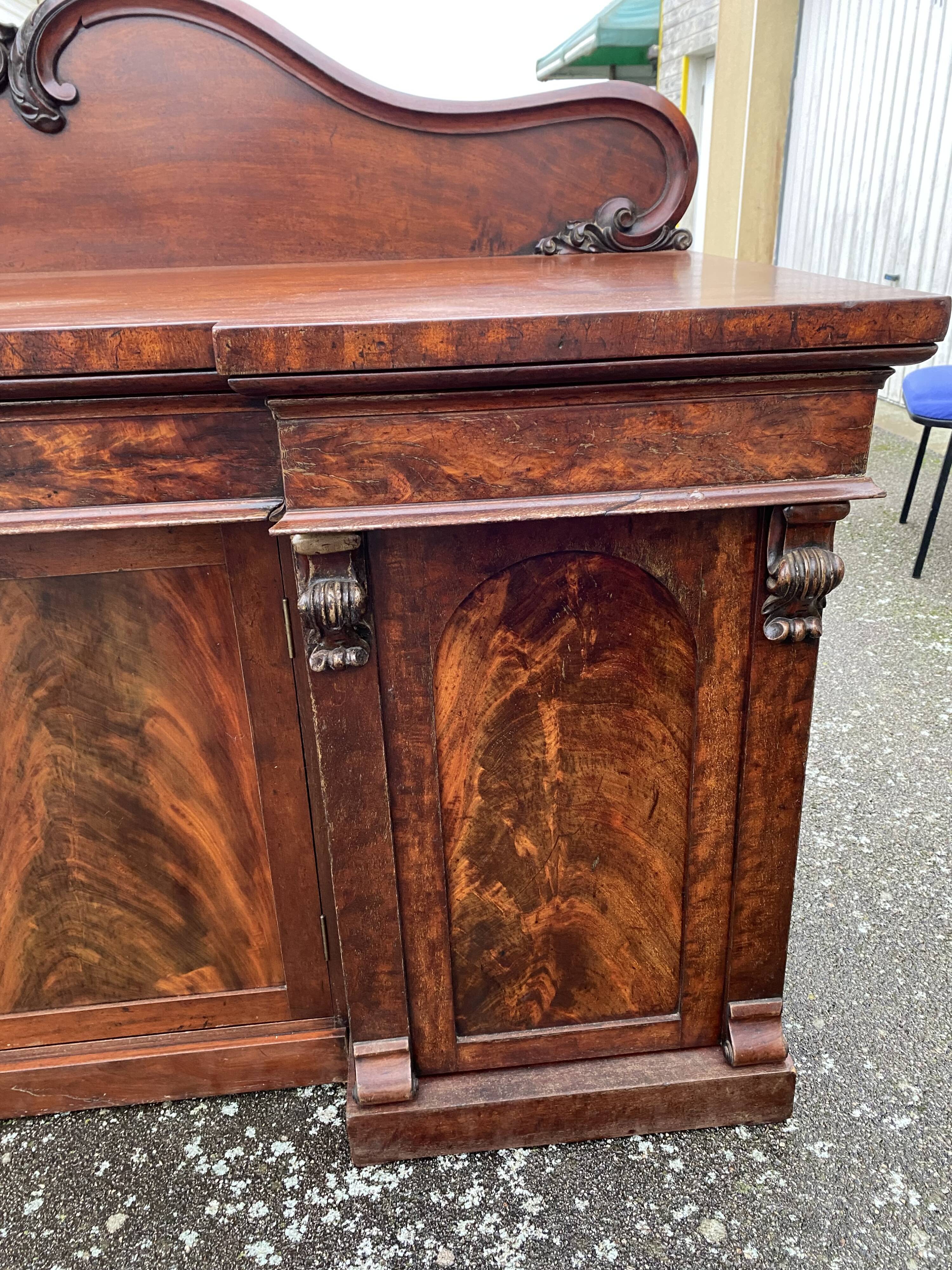 English enfilade in mahogany