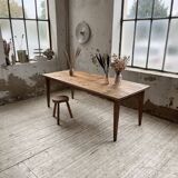 Farmhouse table with spindle legs 2m
