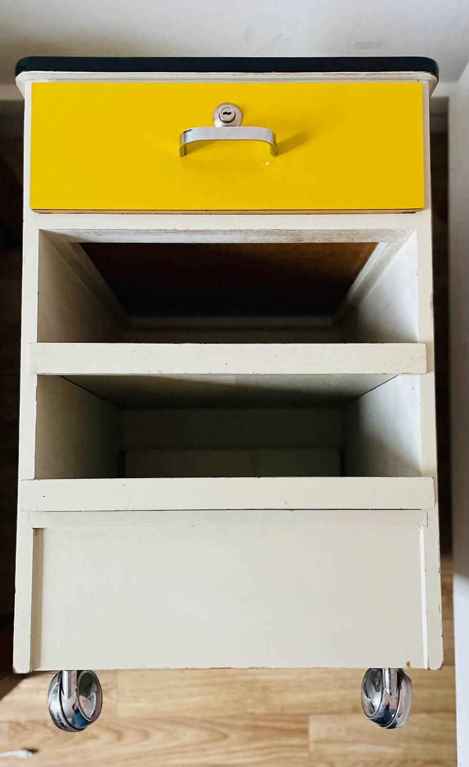 Vintage roulette furniture