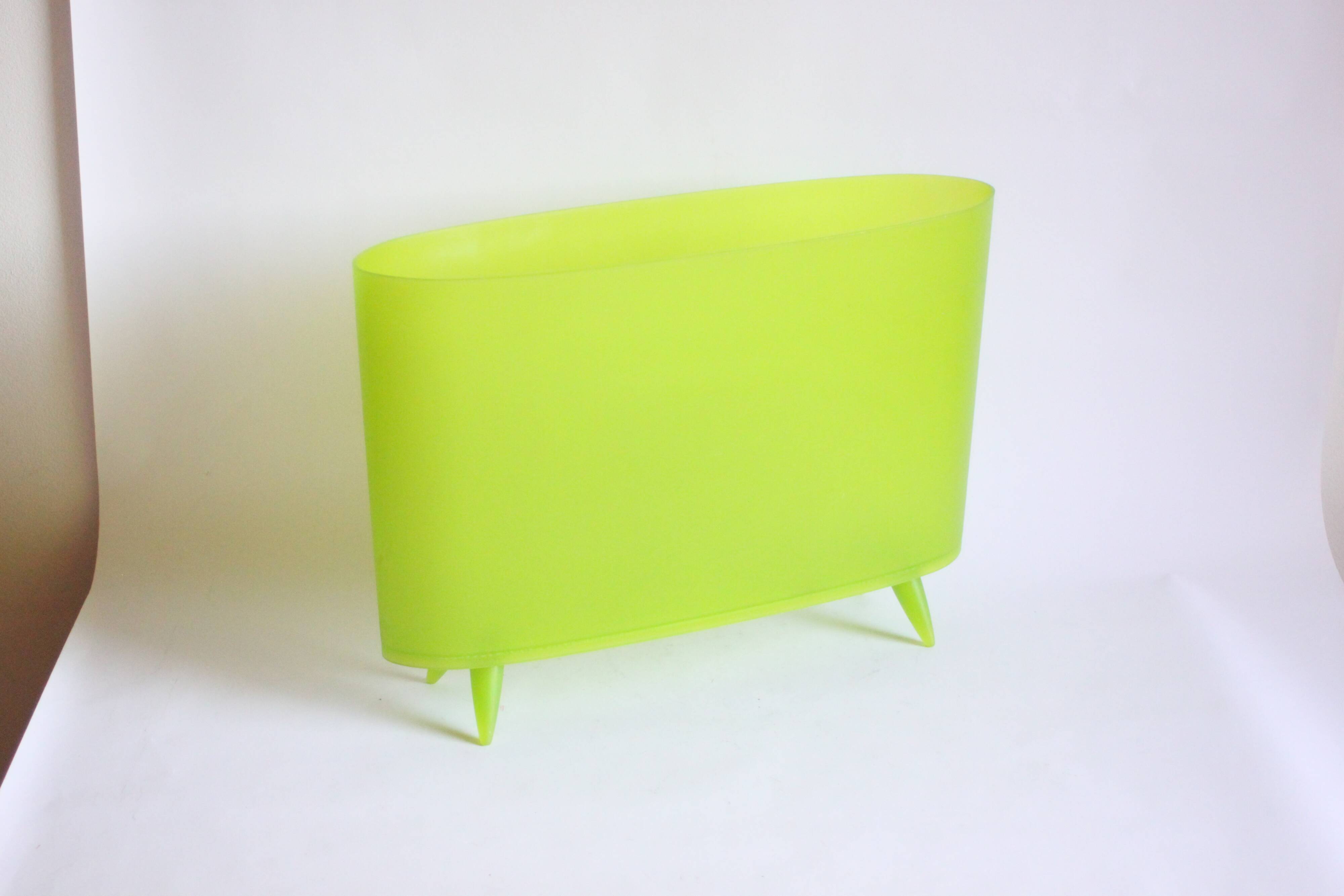 Magazine holder Milano by Claudia Diehl for Koziol
