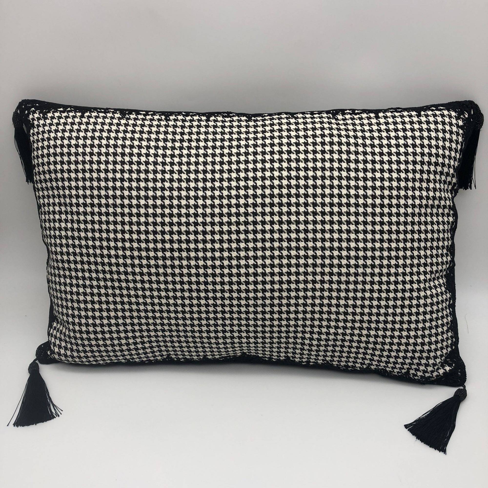 Rectangular cushion, cover and insert, black and white. Alexandra model