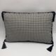 Coussin rectangulaire, Housse et Insert, Noir et blanc. Modèle Alexandra