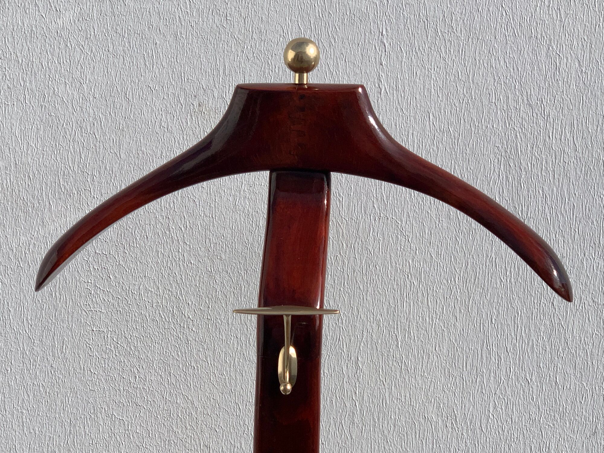 Night jack, anthropomorphic, brass mahogany, Ico Parisi, Fratelli Reguitti, 1950