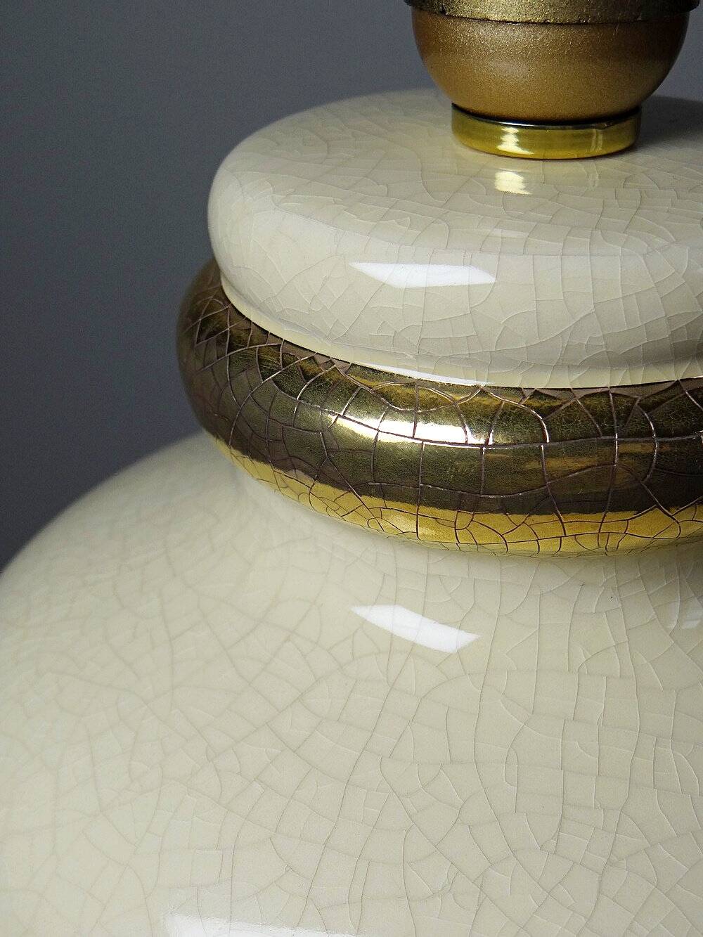 Vintage 1980s-90s Le Dauphin Dynastie crackle-glazed earthenware lamp