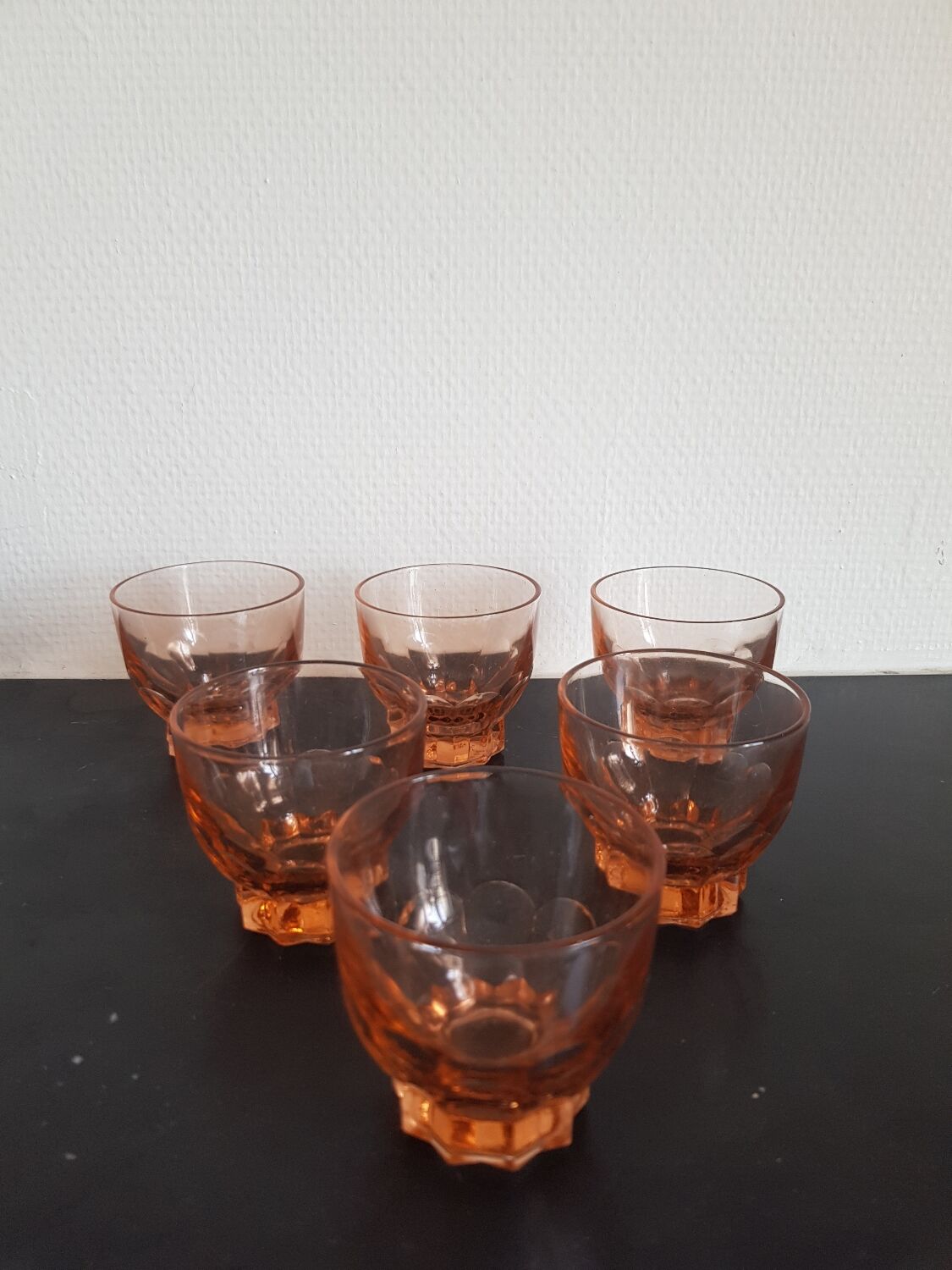 Set of 6 small pink glasses